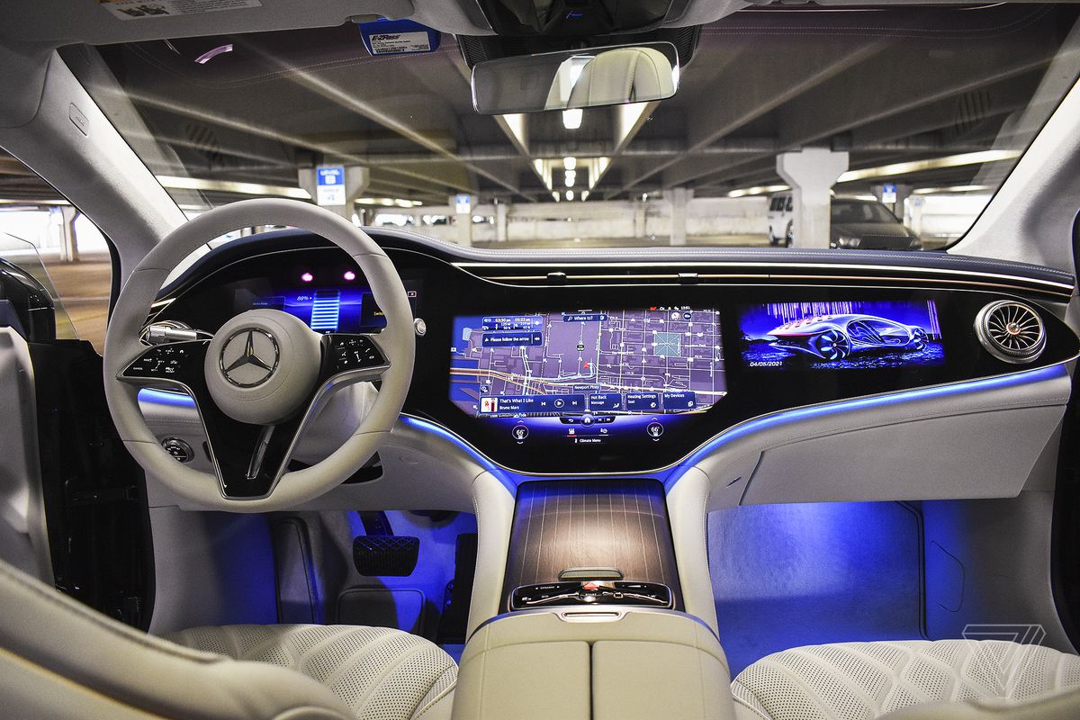 Mercedes-Benz reviews EQS over error that permitted dashboard video playback while driving