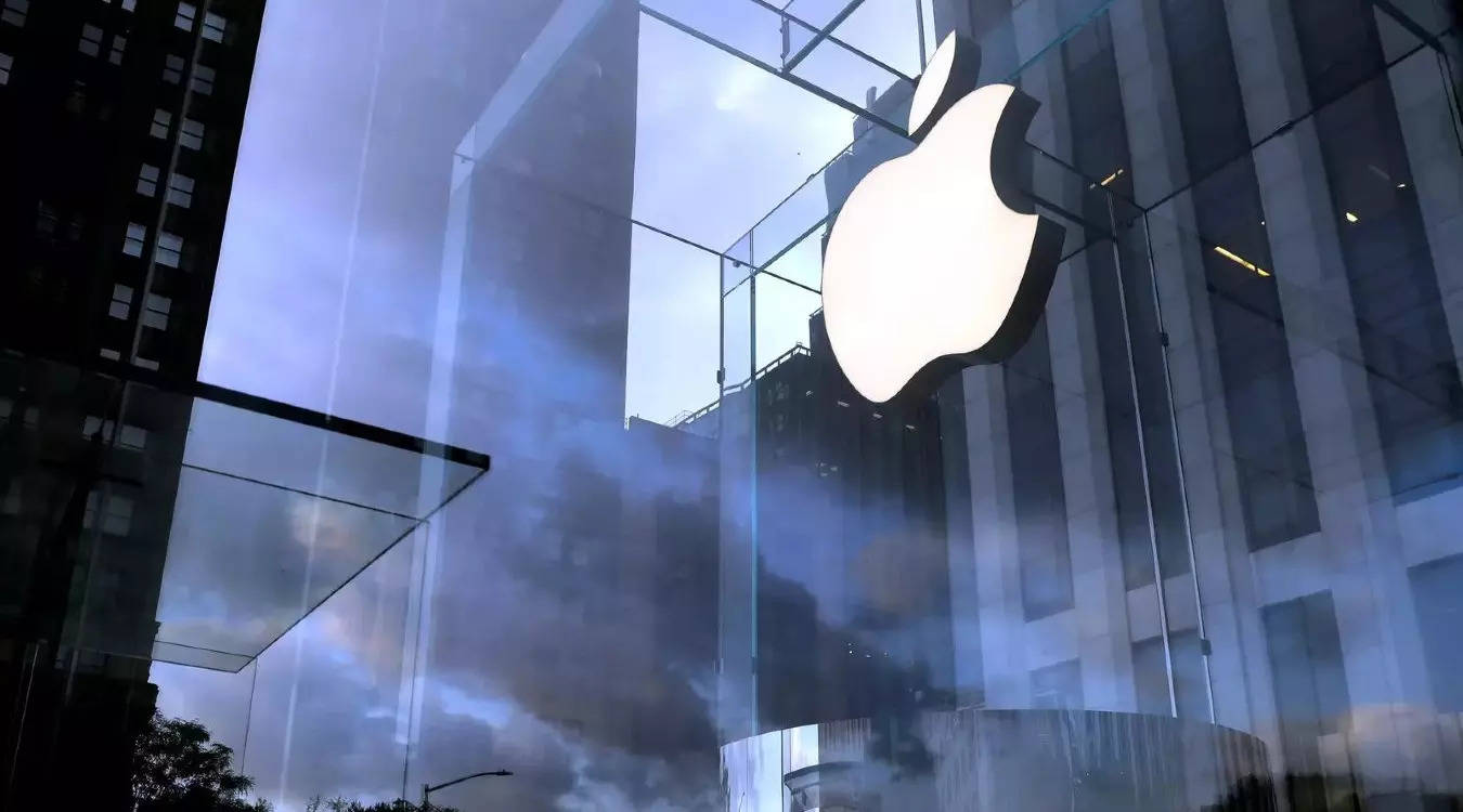 Apple defers return to corporate offices endlessly